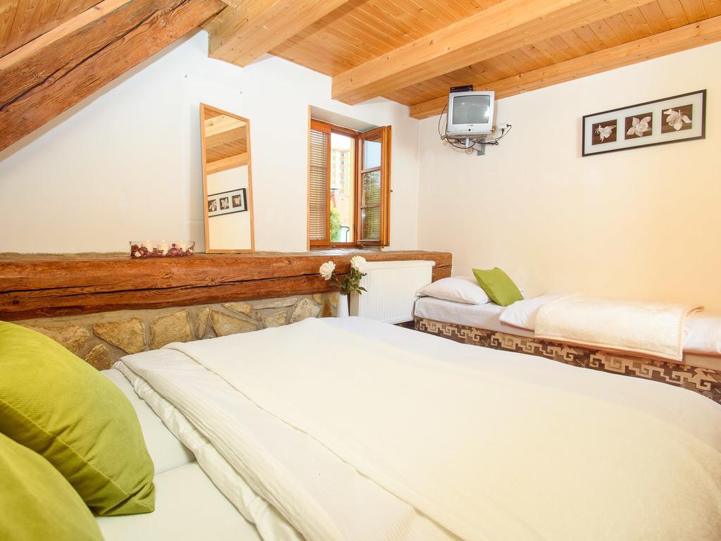 Bella Hotell